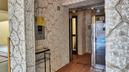 Terrace Resort Chatan West Отели рядом с достопримечательностью «Oki Dive»