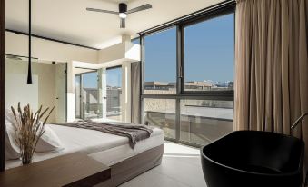 Pnoe Villas - Seafront Experience