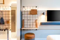 Moxy Berlin Airport - Gym
