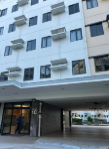 Hill Residence Quezon City Hotels near Caloocan