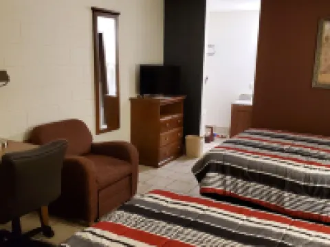 Lighthouse Lodge Hotels in Bond County