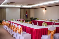 Steung Siemreap Hotel - Kitchen