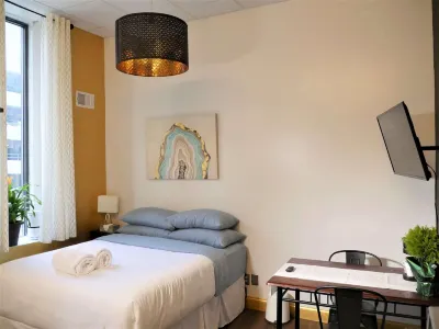 Stay Pittsburgh Hotel di 
