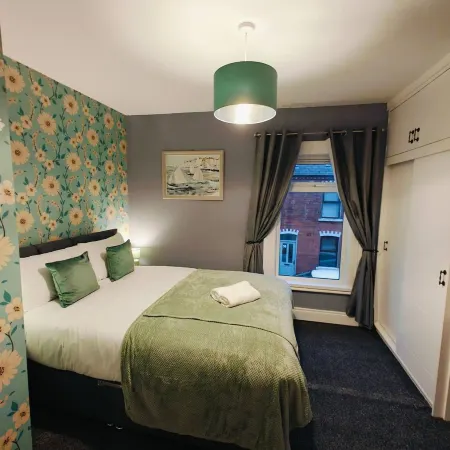 2BR Fortuna Meadow in Belfast