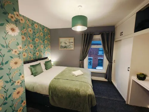 2BR Fortuna Meadow in Belfast