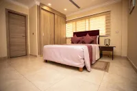 ロイヤル ゴルフ ビューズ のホテル