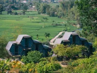 Dragonfly Hotel Nghia Lo - Free Sauna & Onsen
