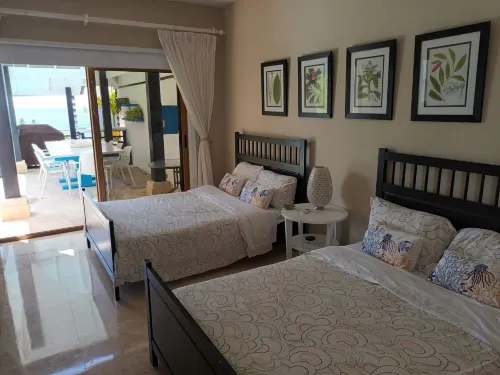 Magnificent villa with ocean view in Puerto Bahia