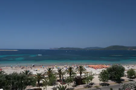 AlMar Apartments by Alma di Alghero