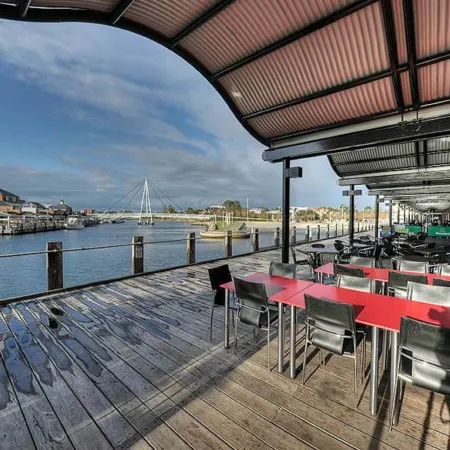 Dolphin Quay Apartments