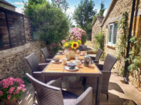 Rathbone Cottage Hotels in Stow-on-the-Wold