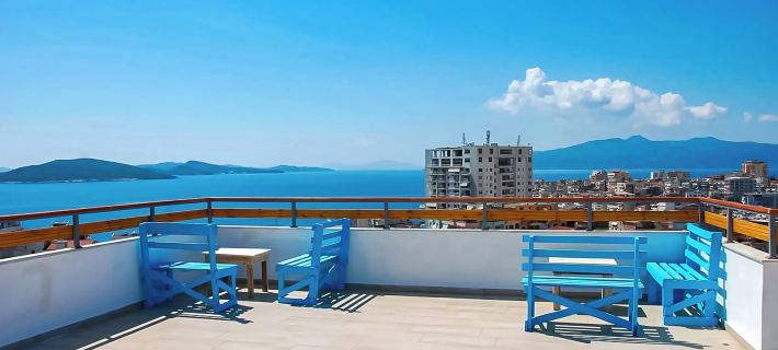 Lazy Roo Hostel Saranda Hotels in Saranda