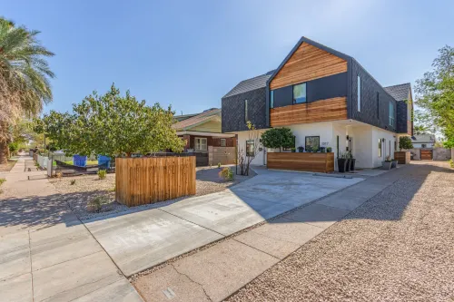 Historic Garfield Industrial 1 BR Minutes to DT PHX