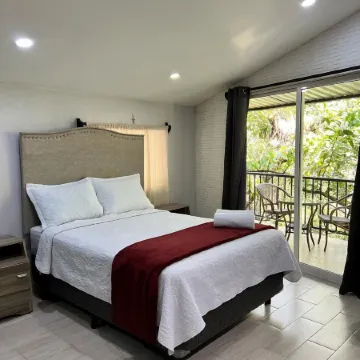 Cerveceria James Hotel y Spa