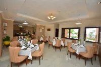 Alphaplus Apartments - breakfast