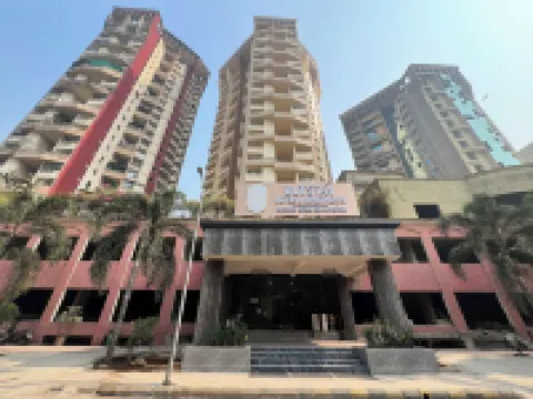 เอาท์สเตย์ เอ็กเซ็กคิวทีฟ อพาร์ตเมนต์