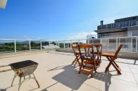 Cobertura SunClub - 300 Mtrs da Praia do Campeche - Sdi012