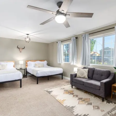 Modern Mesa Oasis Free Heated Pool Al-fresco Living