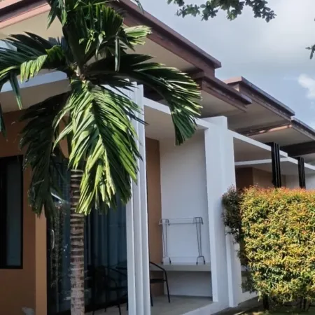 3 Tigers Resort & Hostel