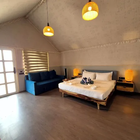 Praveg Beach Resort Nagoa Beach Diu