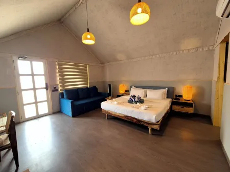 Praveg Beach Resort Nagoa Beach Diu