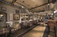 The Swan Hotel, Stafford, Staffordshire - Parkplatz