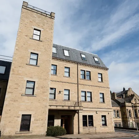 Halifax House Apartments