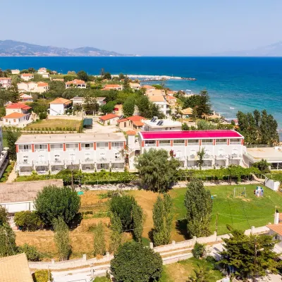Belussi Beach Hotel & Suites Hotels near Alykes Beach
