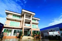 Laksasuk House Các khách sạn ở 