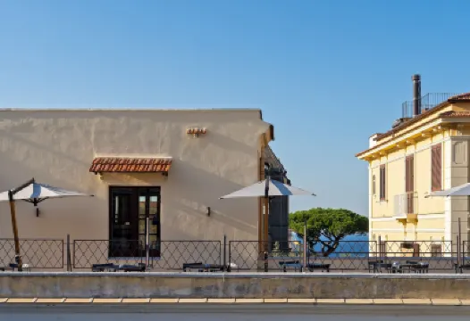 溫室2號宅邸飯店 義大利區（Corso Italia）附近的飯店