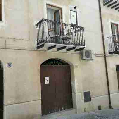 Casa Dei Normanni COSTANZA Hotel Exterior