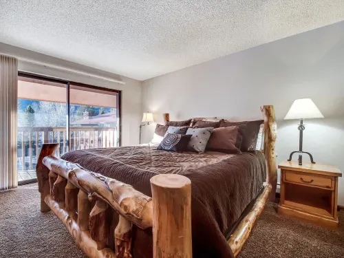 Waterfront Frisco Retreat – Spacious & Serene Hotels in Frisco