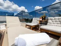 Villa Tria Quercus with Rooftop Pool