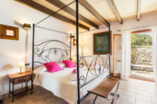 フィンカ ソン アメトレル