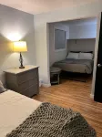 The Creek House Spacious 4-bedroom house in brilliant Vancouver with WiFi Hotels near Clark College, Columbia Tech Center