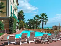 Apartment in Imperia with Heating - Villas