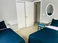 Beautiful, Spacious, 5 Acre Hudson Valley Family Retreat Hotels in Poughkeepsie