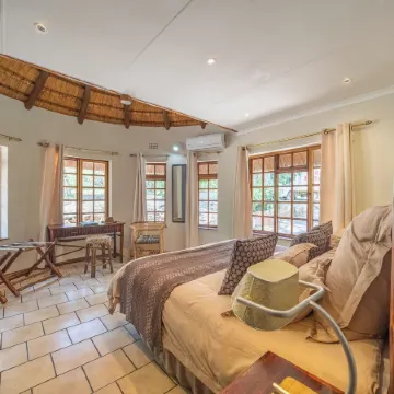 Milima Big 5 Safari Lodge