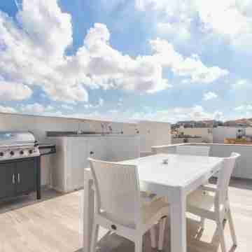 Seafront Penthouse Triplex- Roof Terrace & Hot Tub Others