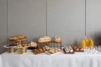 Canfranc Estación, a Royal Hideaway Hotel - breakfast