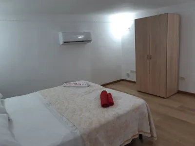 Tourist Location Messapi Hotel in zona Monastero delle Clarisse "Cuore trafitto di Gesù"