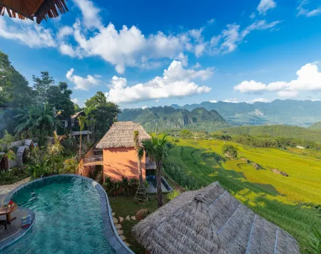 Hanasa Pu Luong Resort Отели в г. Ba Thuoc District