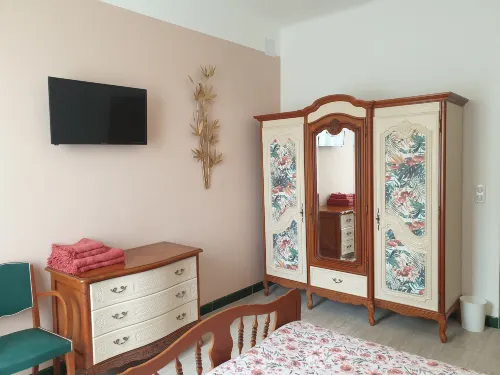 Chambres d'hôte A Caserella, Maison de Village rénovée Avec Vue Sur Mer Hotels in Santa-Lucia-di-Moriani