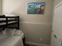 Grotto in the Meadows -Brand New and Cozy Basement  호텔