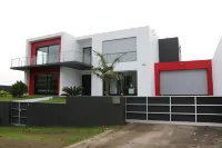 Luxury Villa With Pool! Hotel a 