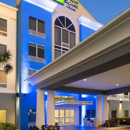 Holiday Inn Express & Suites ST. PETERSBURG NORTH (I-275) by IHG