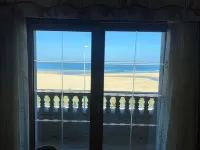 Chalet EN Primera Linea DE MAR EN Playa America Hotel a Nigran