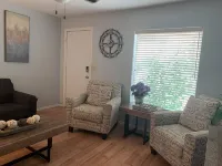 House on the Hill* Cozy home in quiet neighborhood