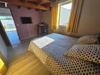 Villa Tout Confort Avec spa Hôtels à : Saint-Marcel-d'Ardèche