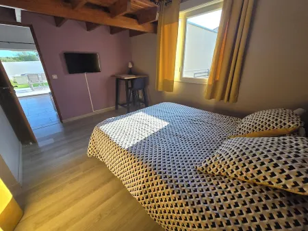 Villa Tout Confort Avec spa Отели в г. Сен-Марсель-д'Ардеш